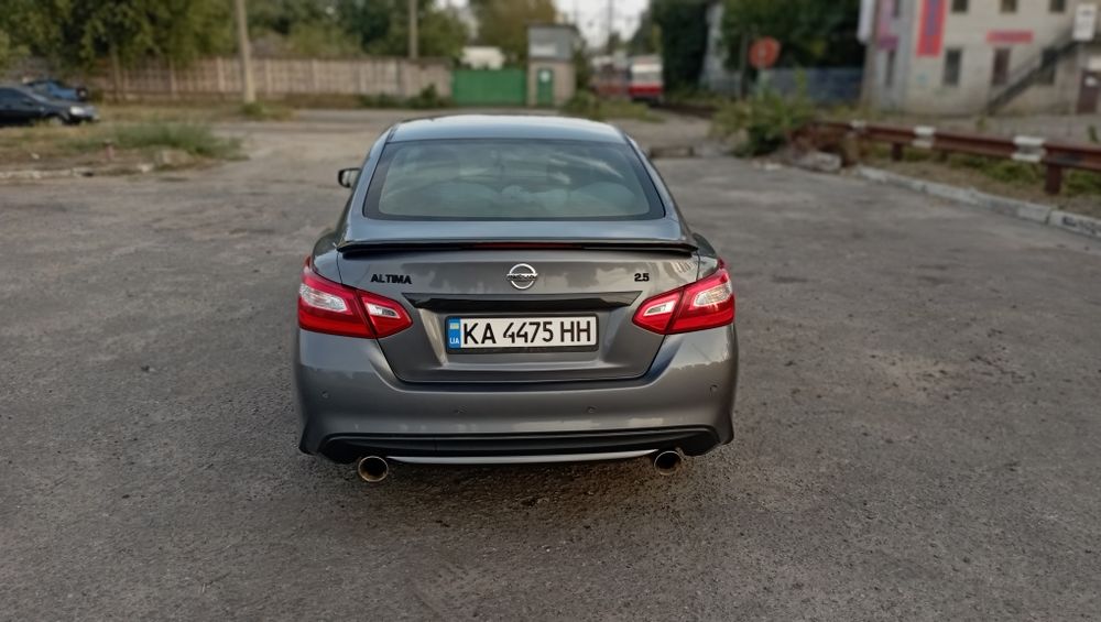 Nissan Altima 2017