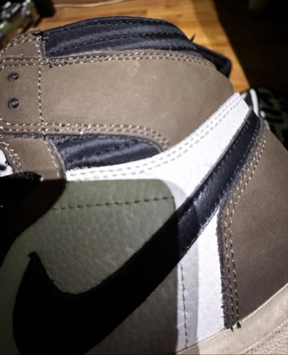 travis scott x air jordan 1 retro high og 'mocha