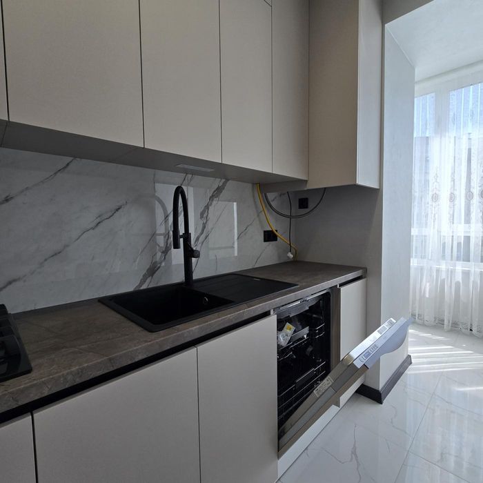 ОЗЕРО/Парк/сучасна 2 кім/Міленіум