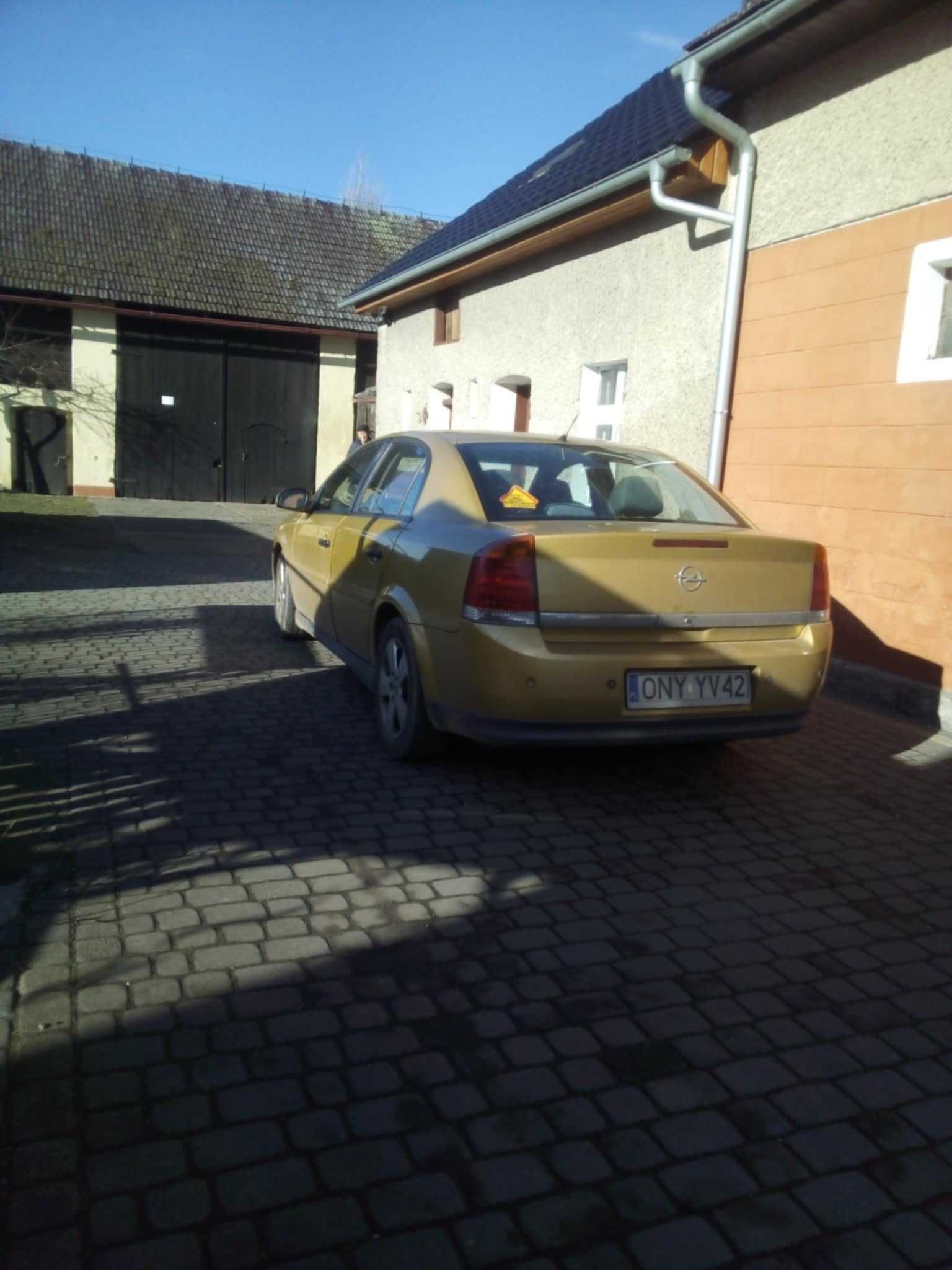 Sprzedam Opel Vectra C 2002 1.8 Benzyna + klimatyzacja