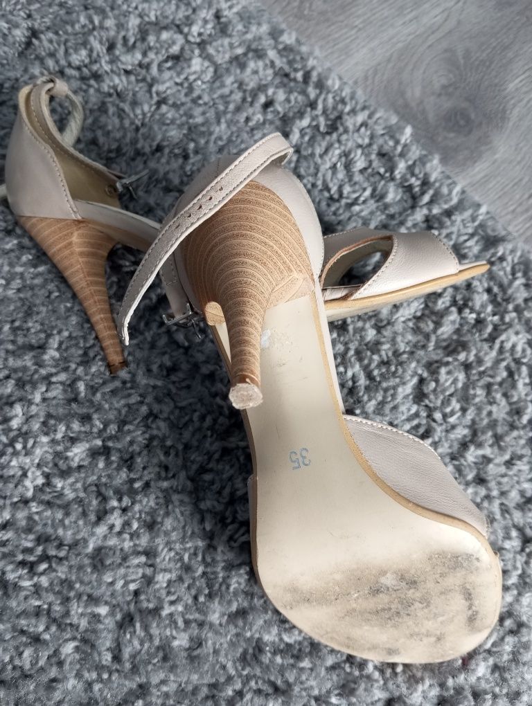 Buty butki damskie 35