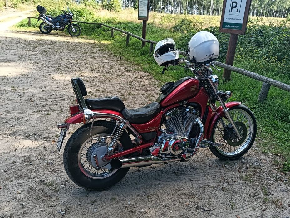 Suzuki VS 800 sprzedam motocykl