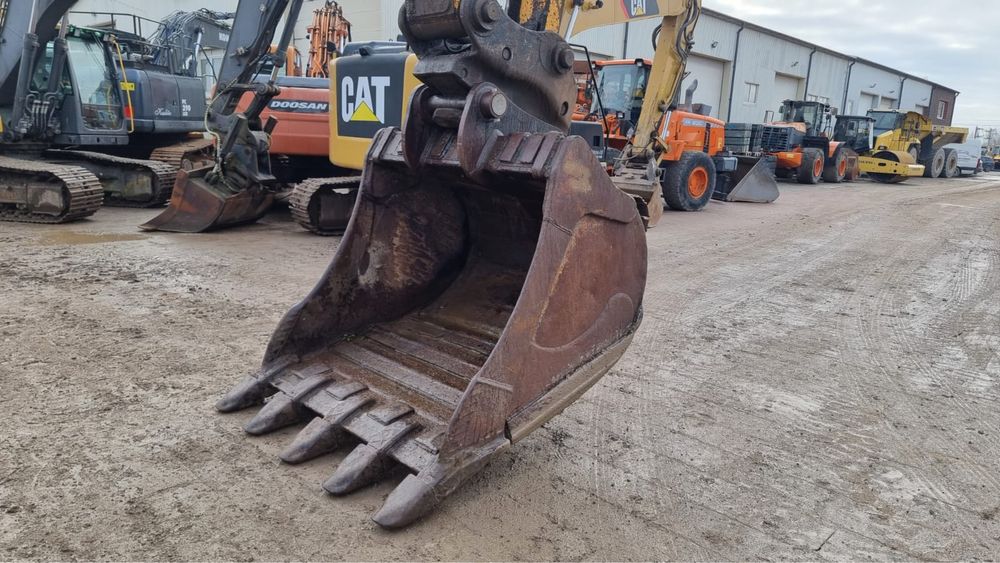 Экскаватор Jcb 370 LC , 2018 г