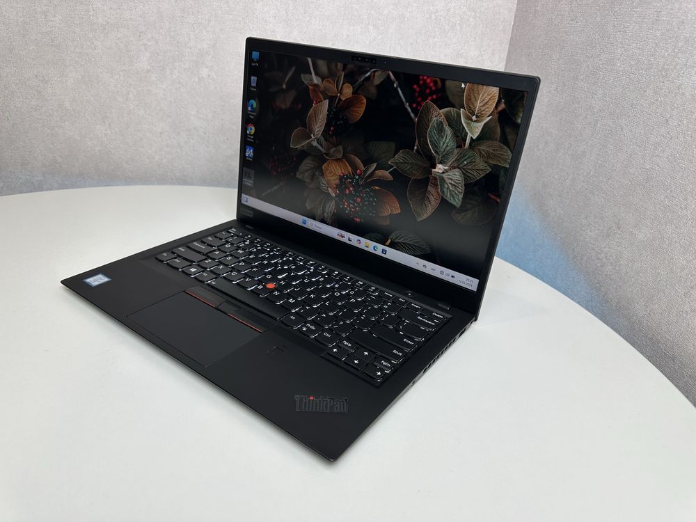 X1 Carbon Gen6 14 FHD IPS intel i7 8650u Ram 16gb Ssd 512gb