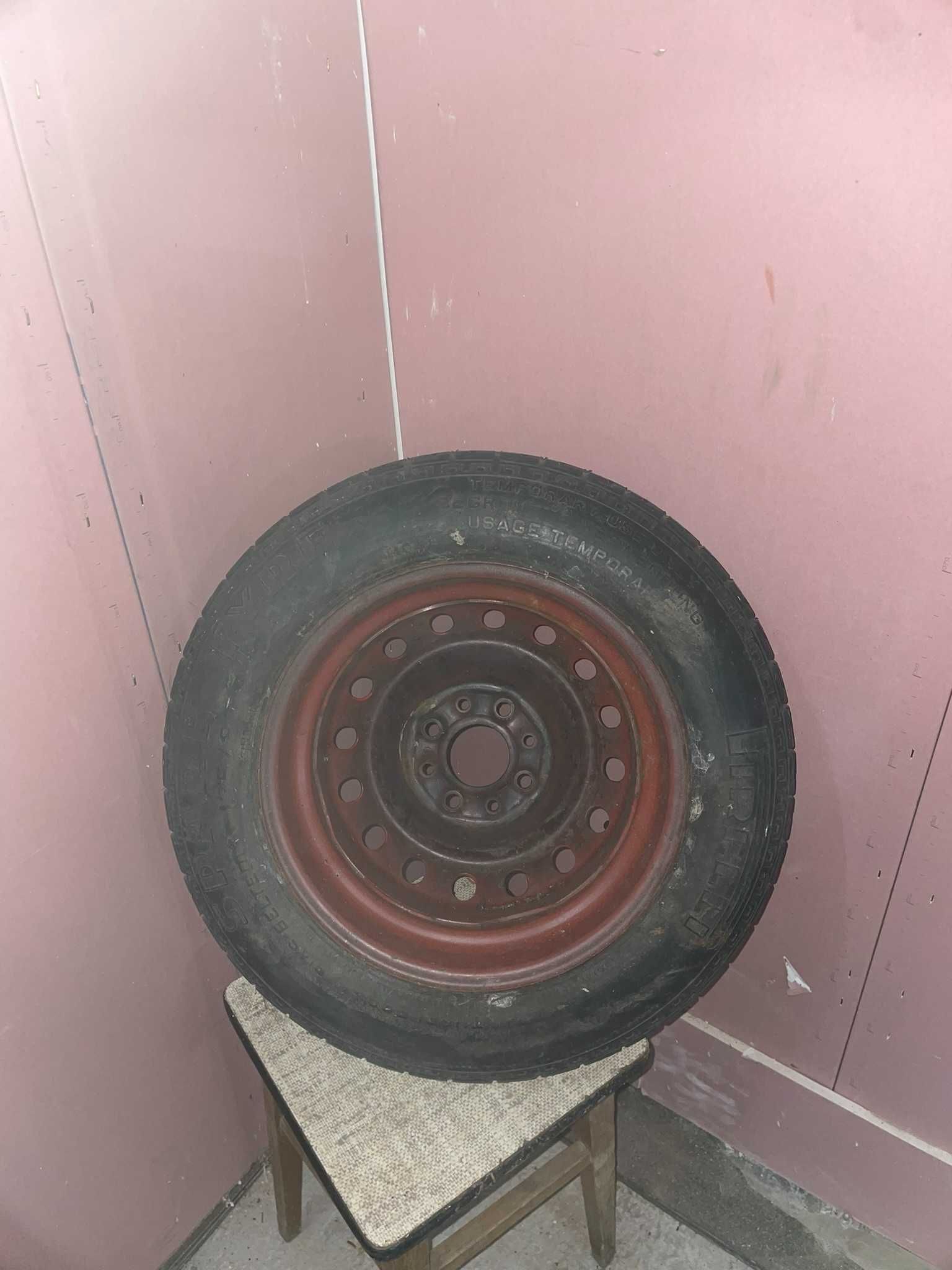 Opona dojazdowa - dojazdówka Pirelli 135/80 B 13 78 P