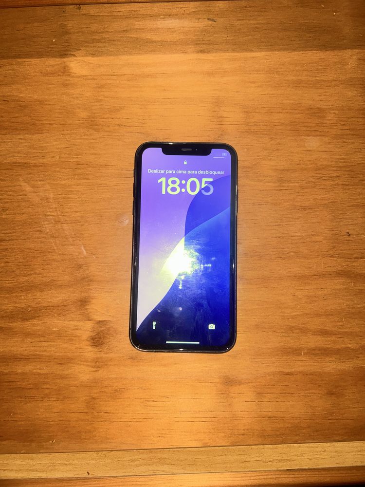 iPhone 11 Preto 64Gb