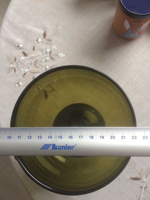 wazon szklany kielich zielony