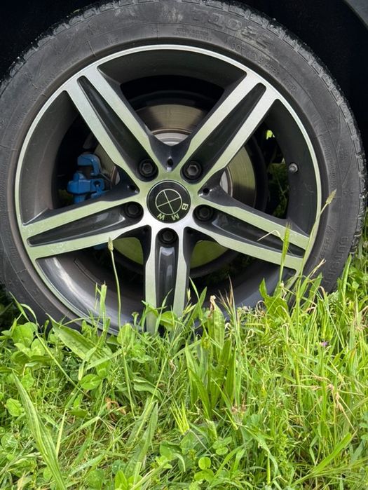 Vendo Jantes Originais BMW 17” — Preto e Cromado