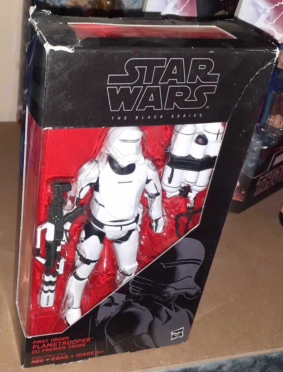 First Order FLAMETROOPER figurka 15 cm STAR WARS Black Series