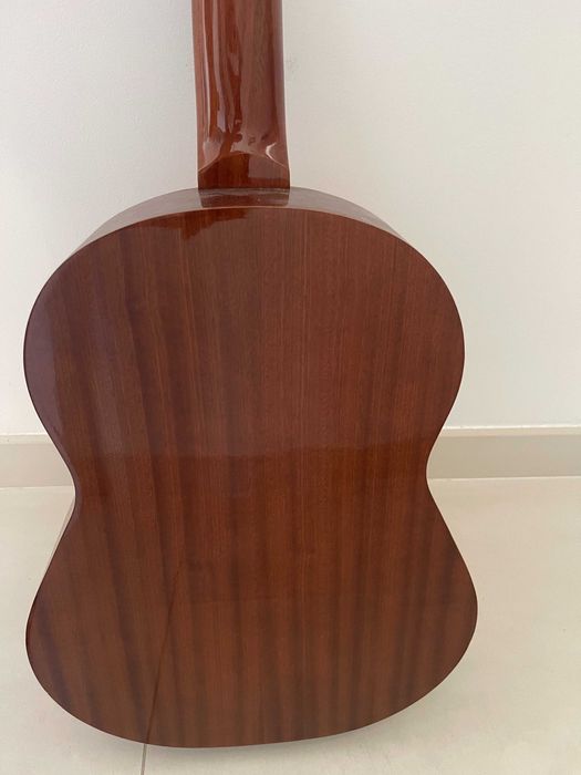 Guitarra Clássica Admira  1/2 (criança)