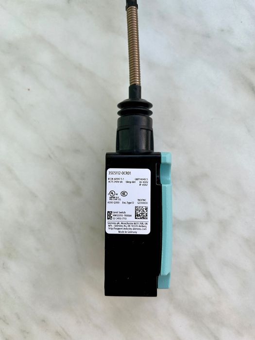 Концевой выключатель siemens 3SE5112-0CR01 Новий!