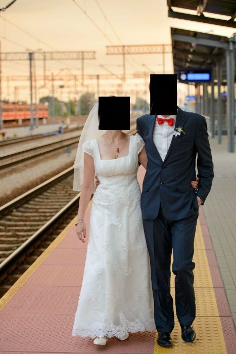 suknia ślubna ecrii