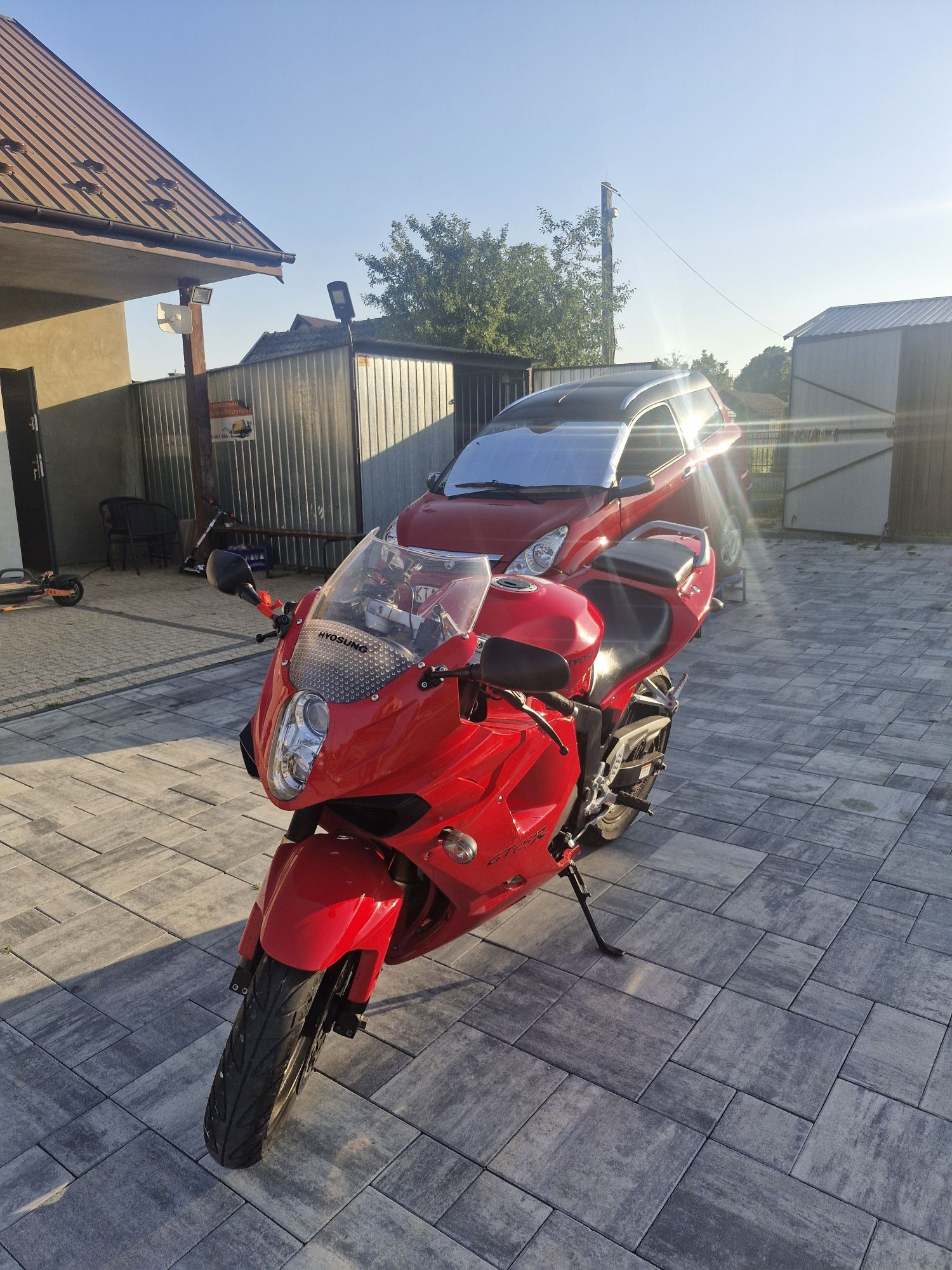 Hyosung GTR 125 V2