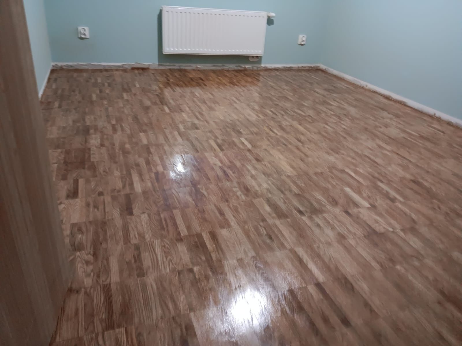 Parkiet dębowy około 23 m2