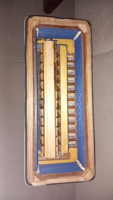 Akordeon Charron Freres 80B./96 klawiatura