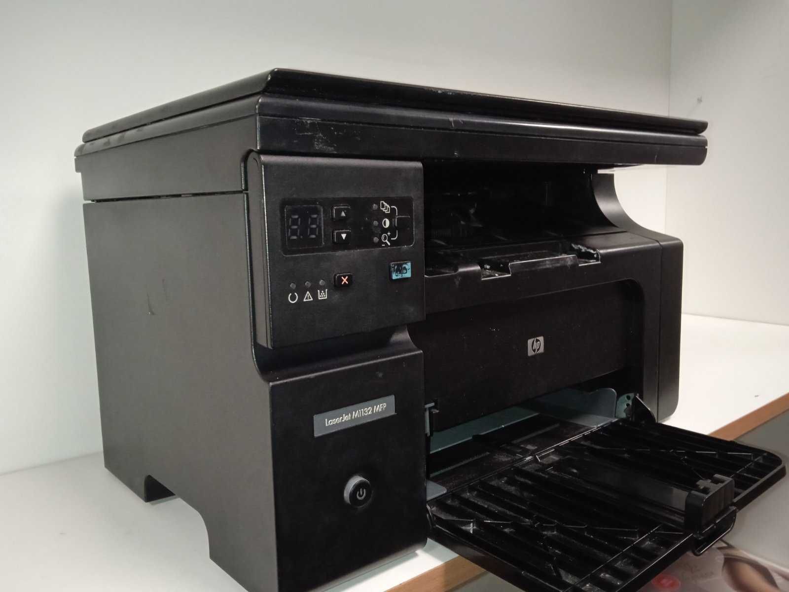 МФУ HP LaserJet Pro M1132 MFP  принтер сканер ксерокс