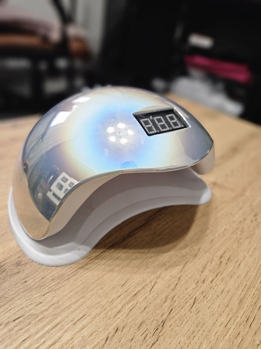 Lampa do paznokci  uv/Led