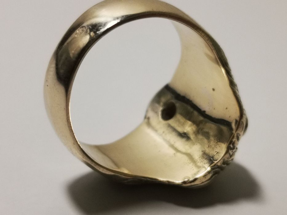 piękny złoty sygnet LEW z diamentem/brylantem, LION, 585 R21/22