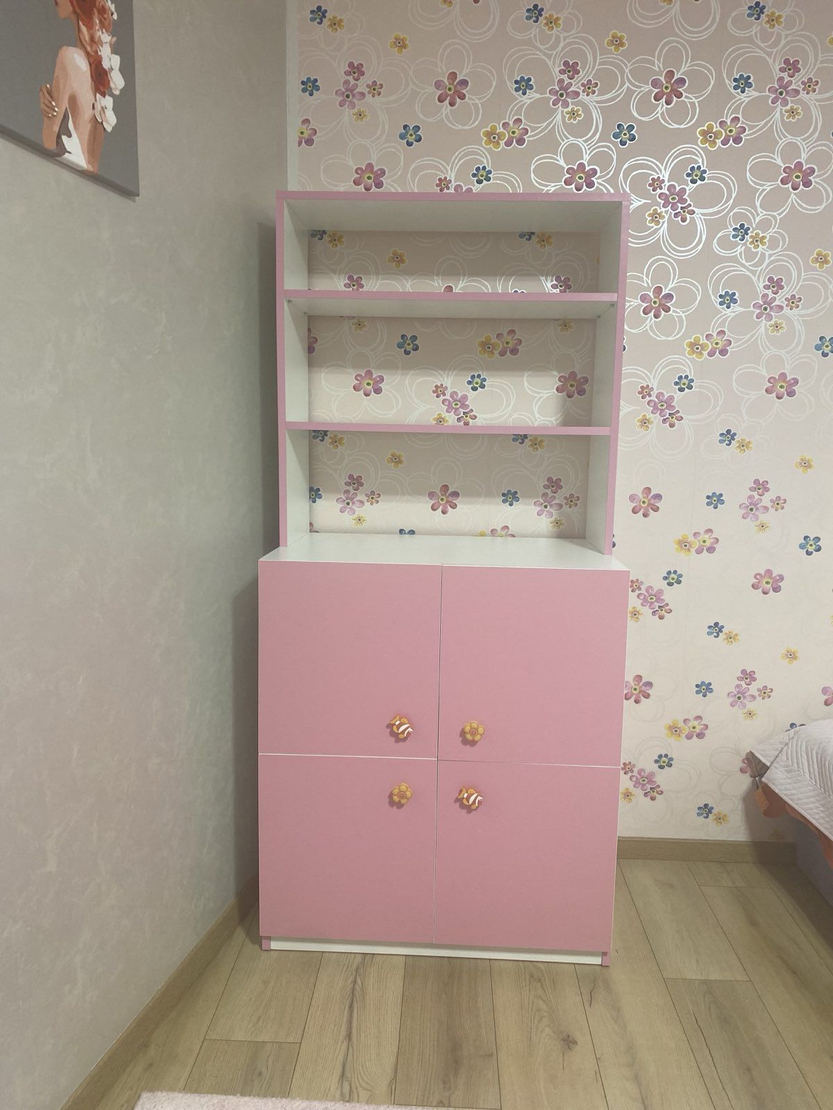 Дитячі меблі, для маленької принцеси в рожевих тонах, комплект.