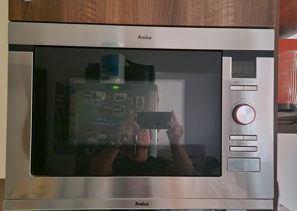 Kuchenka mikrofalowa Amica AMM 25BI