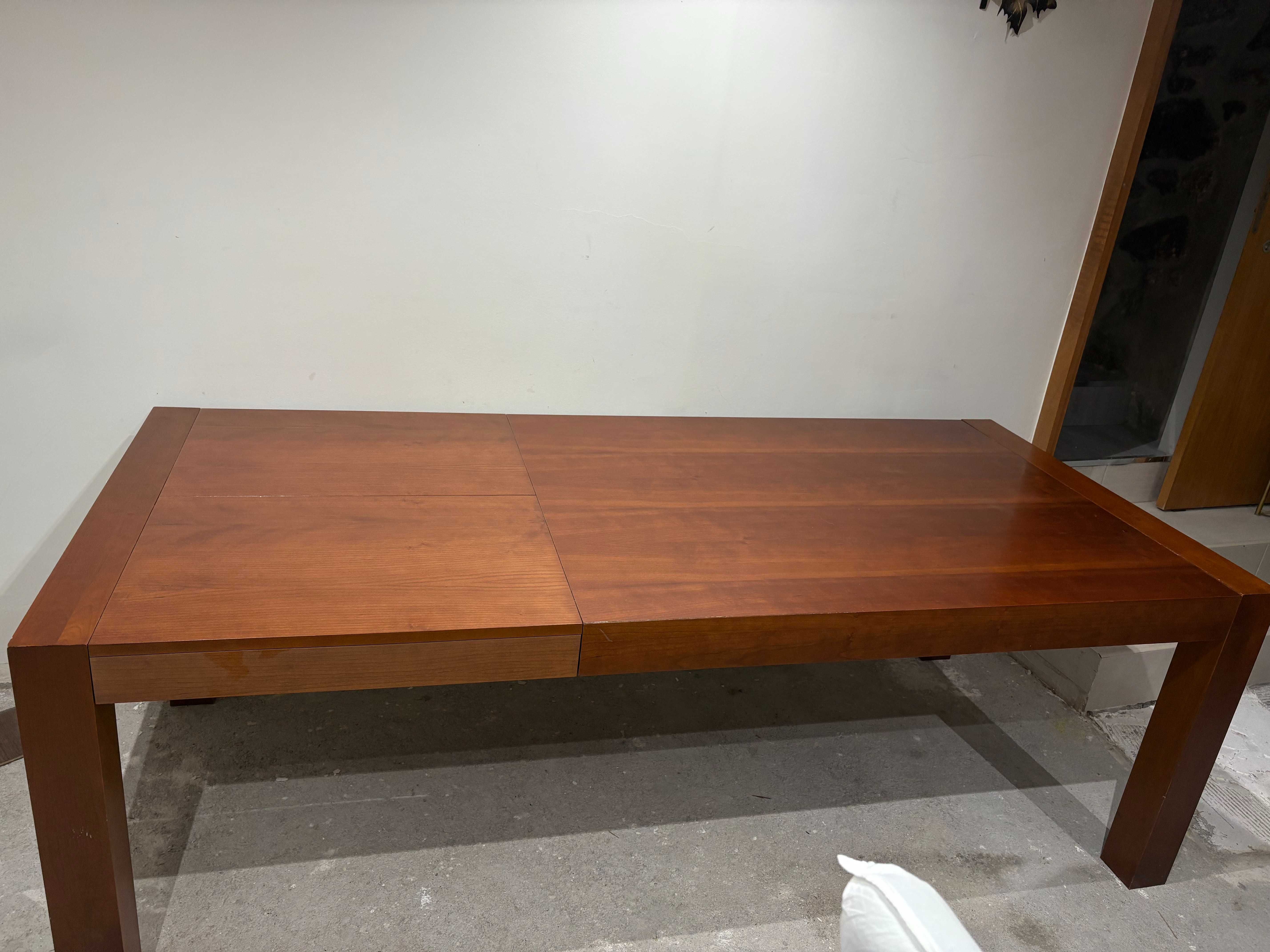 Vendo mesa sala jantar expansível
