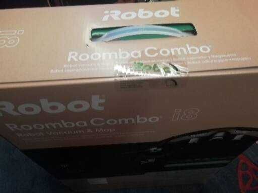 Aspirador iRobot Roomba Combo i8 (com mopa - aspira e lava)