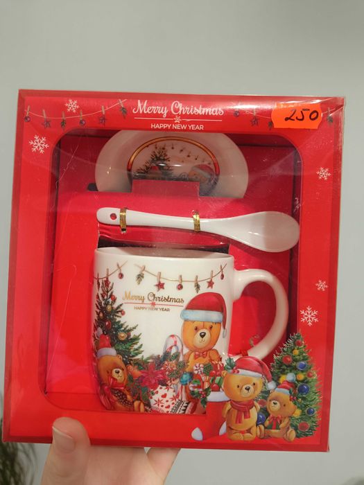 Горнятка новорічні на подарунок