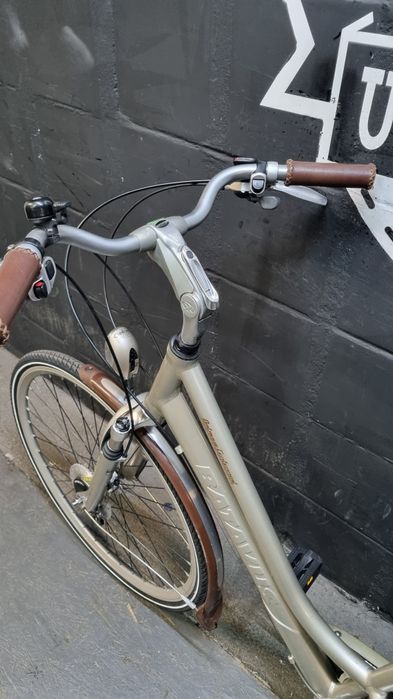 Rower miejski Batavus Damka Shimano Nexave 53 cm Urban Bikes