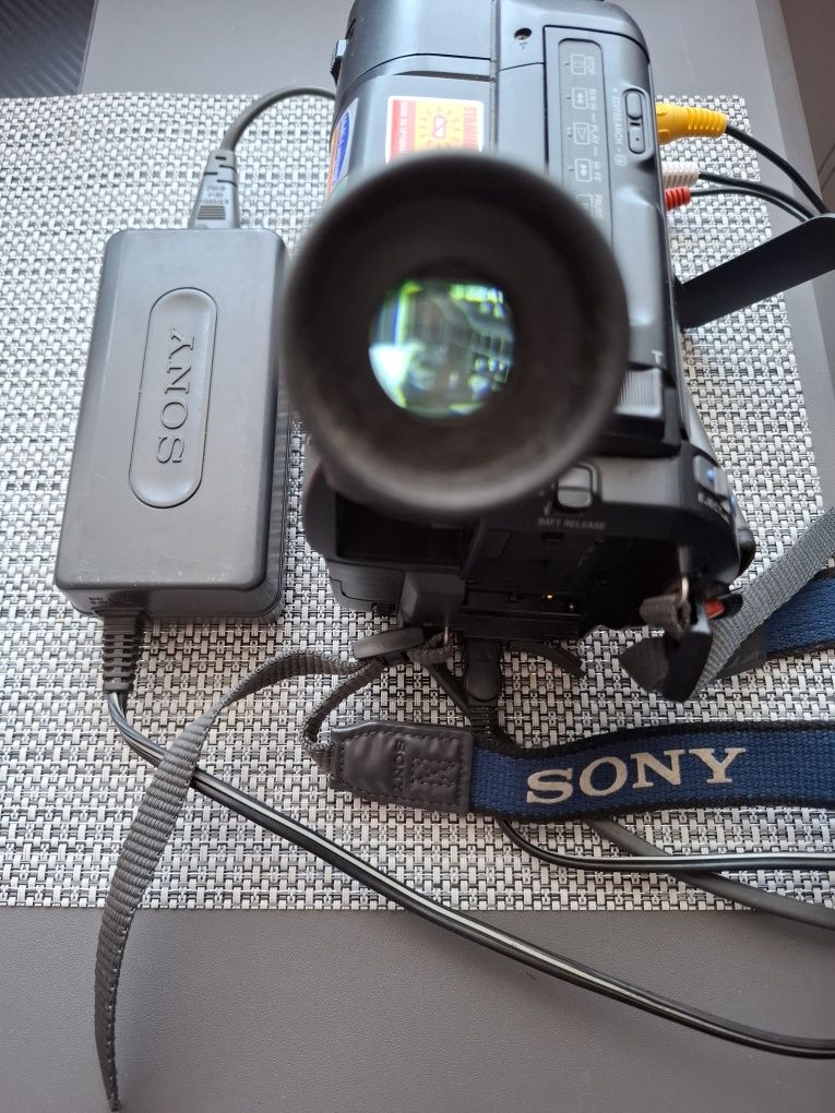 Kamera Sony system wideo 8 mm XR