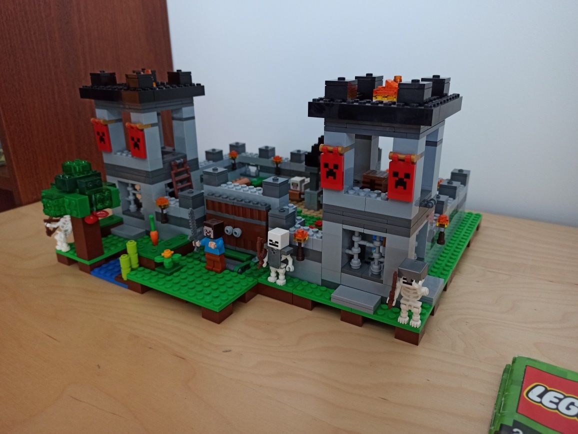 LEGO 21127 Minecraft: Forteca.