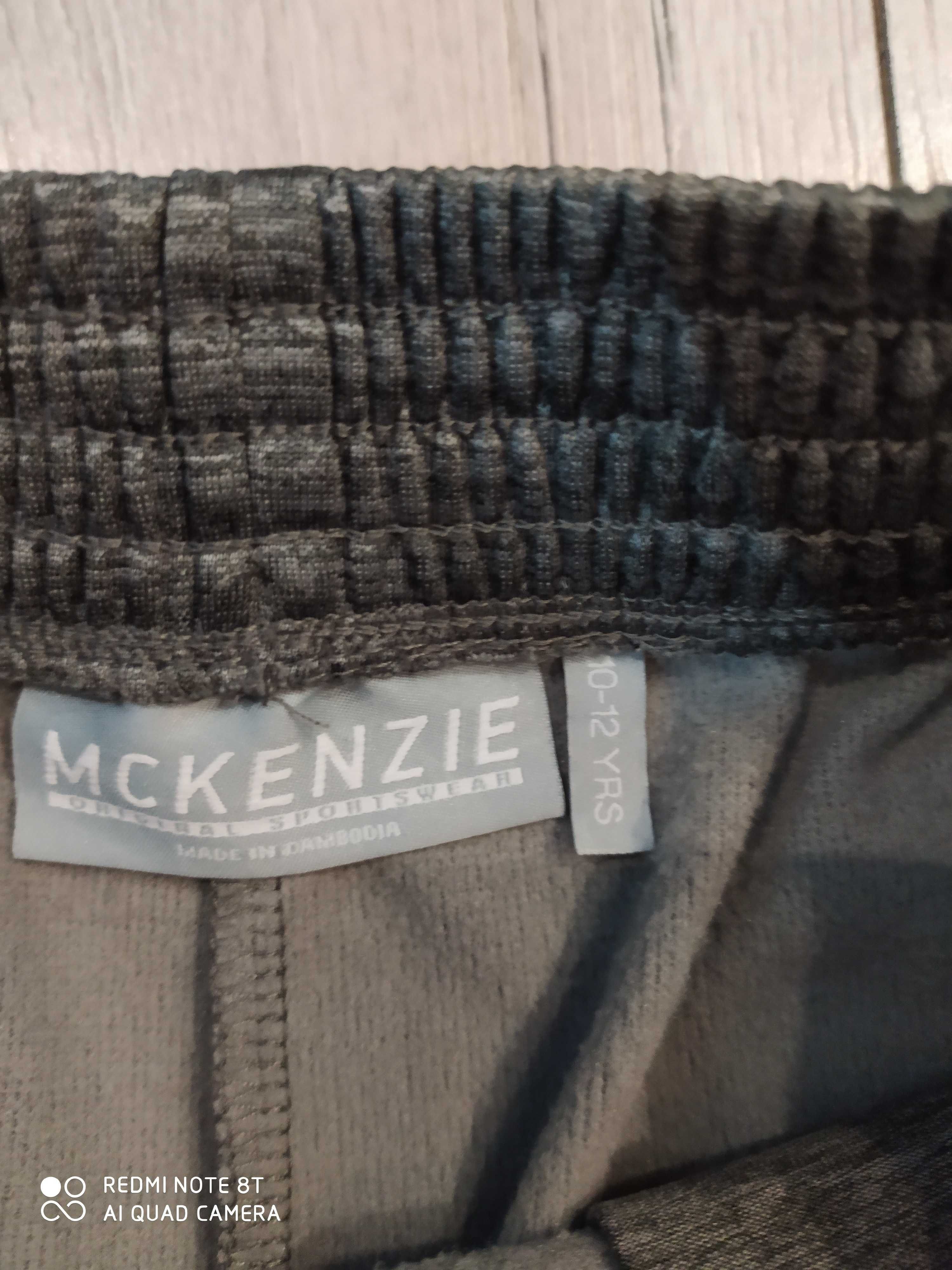 Spodnie dresowe chłopięce McKenzie
