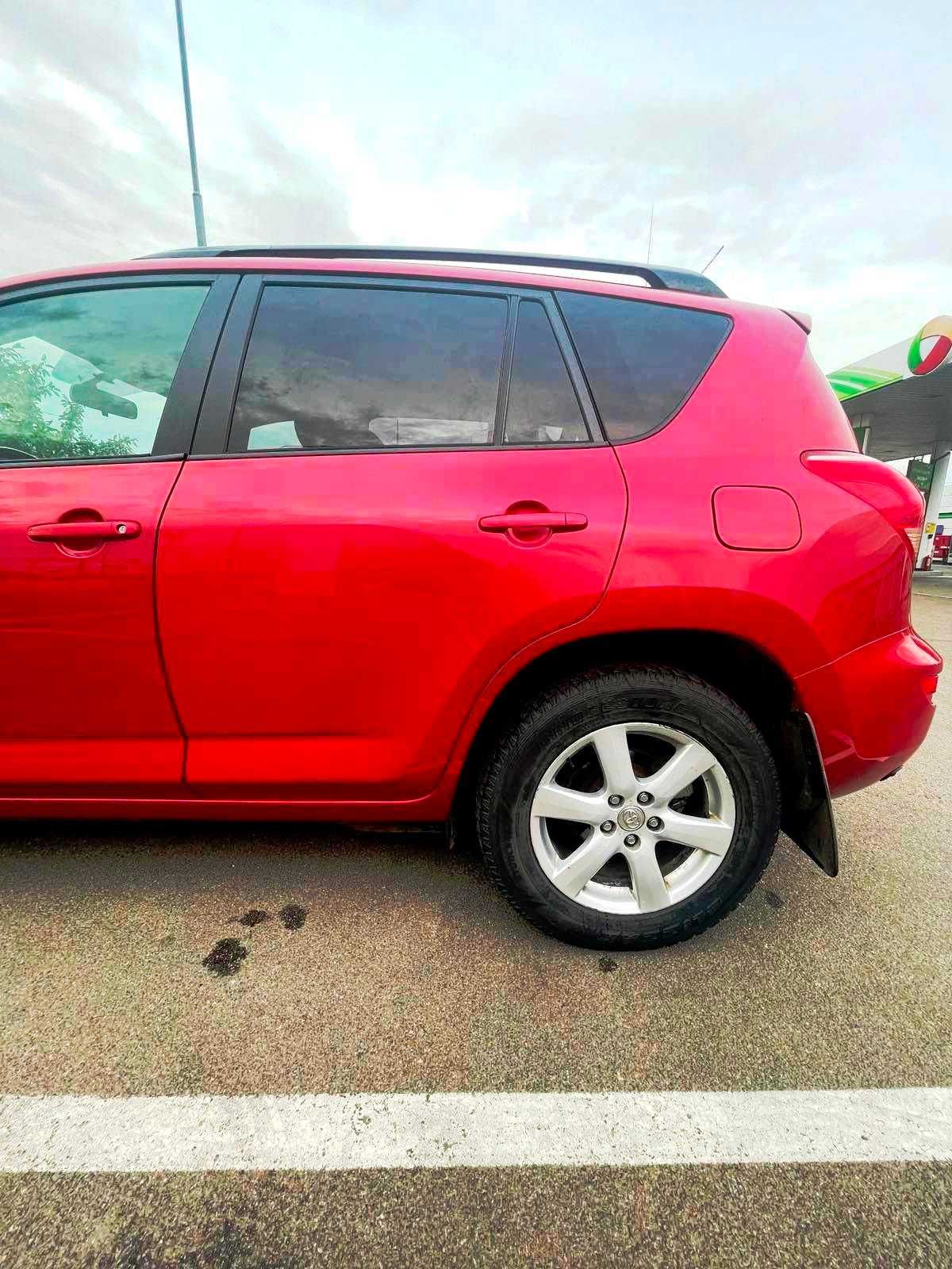 Toyota RAV4 2.0 Гбо  Акпп, 4WD