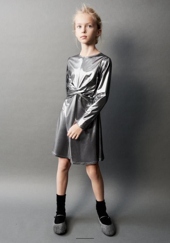 Плаття на дівчинку 7 років Zara з металізованим ефектом
