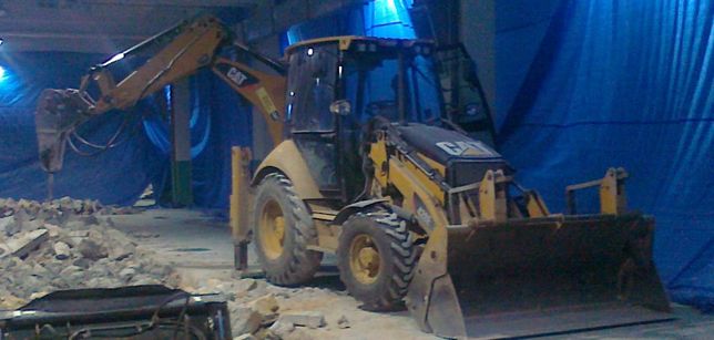 Fundamenty kucie betonu koparka Kielce zageszczarka usługi utwardzanie