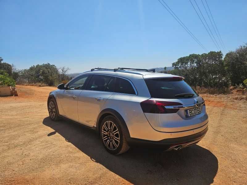 Opel Insignia Country Tourer 1.6 CDTi FULL EXTRAS 136cv  - 08/2016