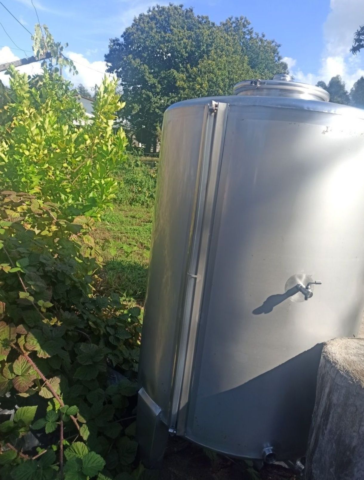 Cubas 500 litros em inox.
