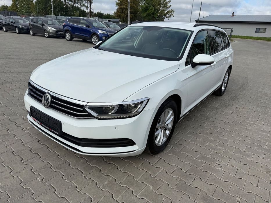 Volkswagen Passat Śliczny 2.0 TDI z Niemiec Zarejestrowany Jak Nowy
