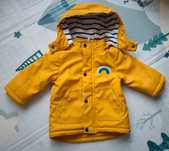 Musztadowa kurteczka unisex 9-12m
Stan db, pasuje zarówno na chł