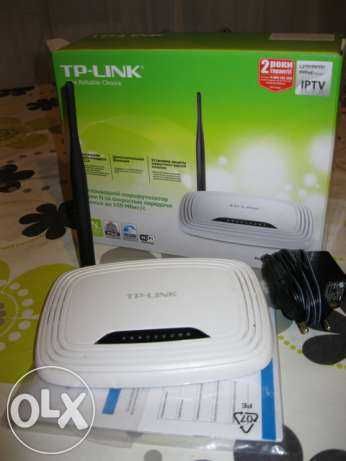 Продам  роутер  tp-link нужны коробки