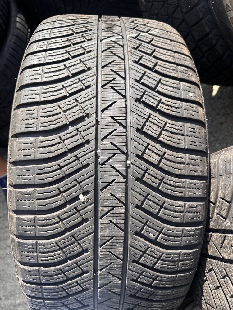 275/40/21 michelin