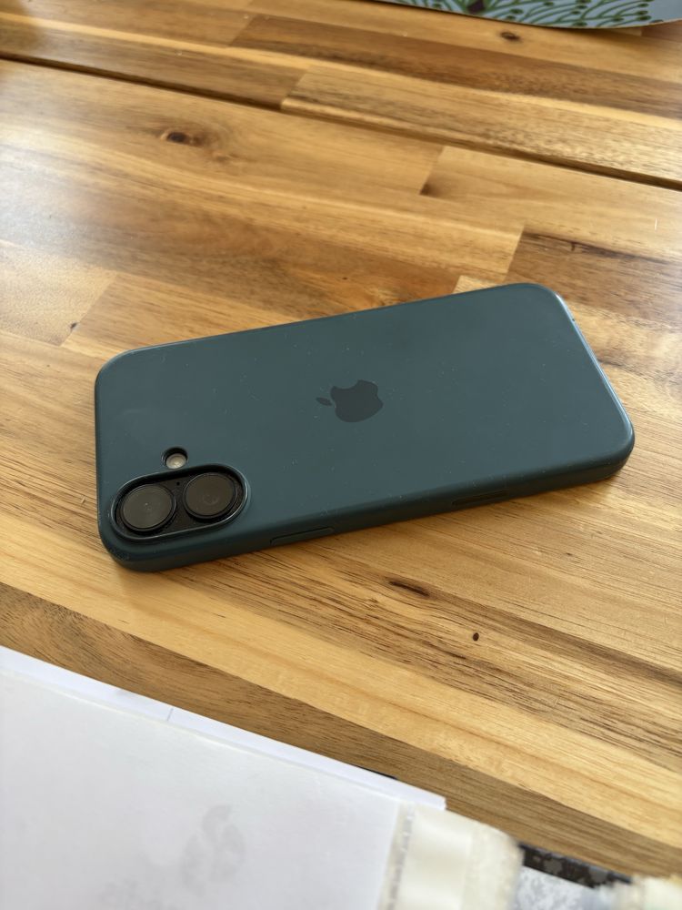 IPhone 16 Plus 128Gbs Preto