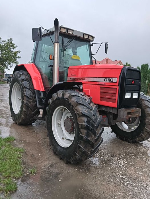 Massey Ferguson 8110
