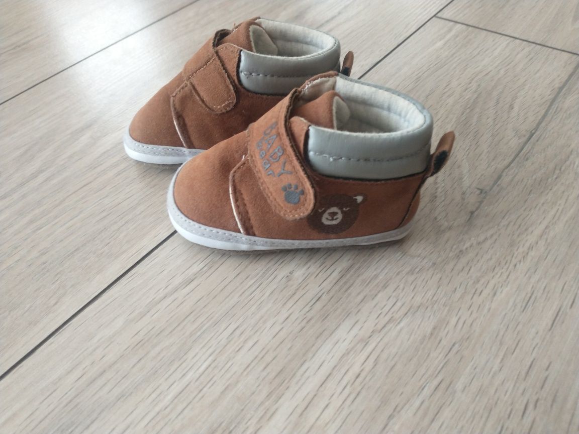 Buty niechodki 18