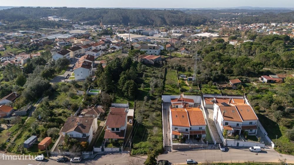 Terreno com Viabilidade de Construção – União das Freguesias de Asafar