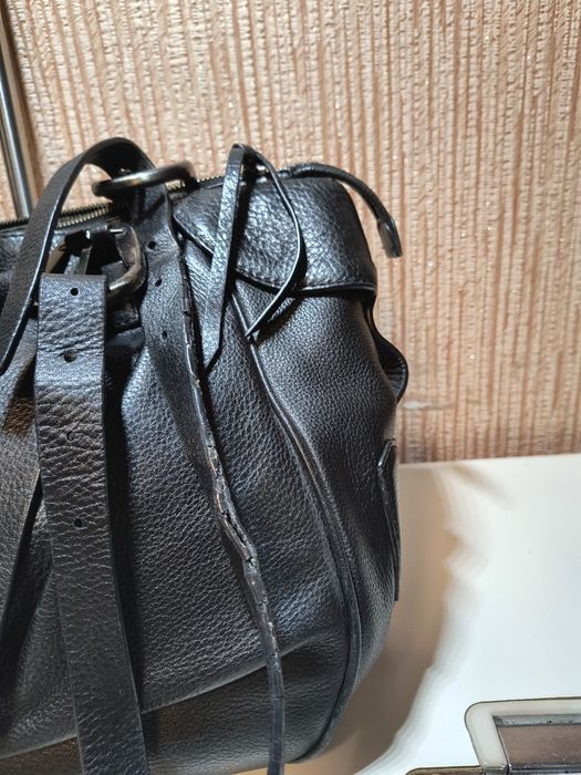 Сумка чорна шкіряна