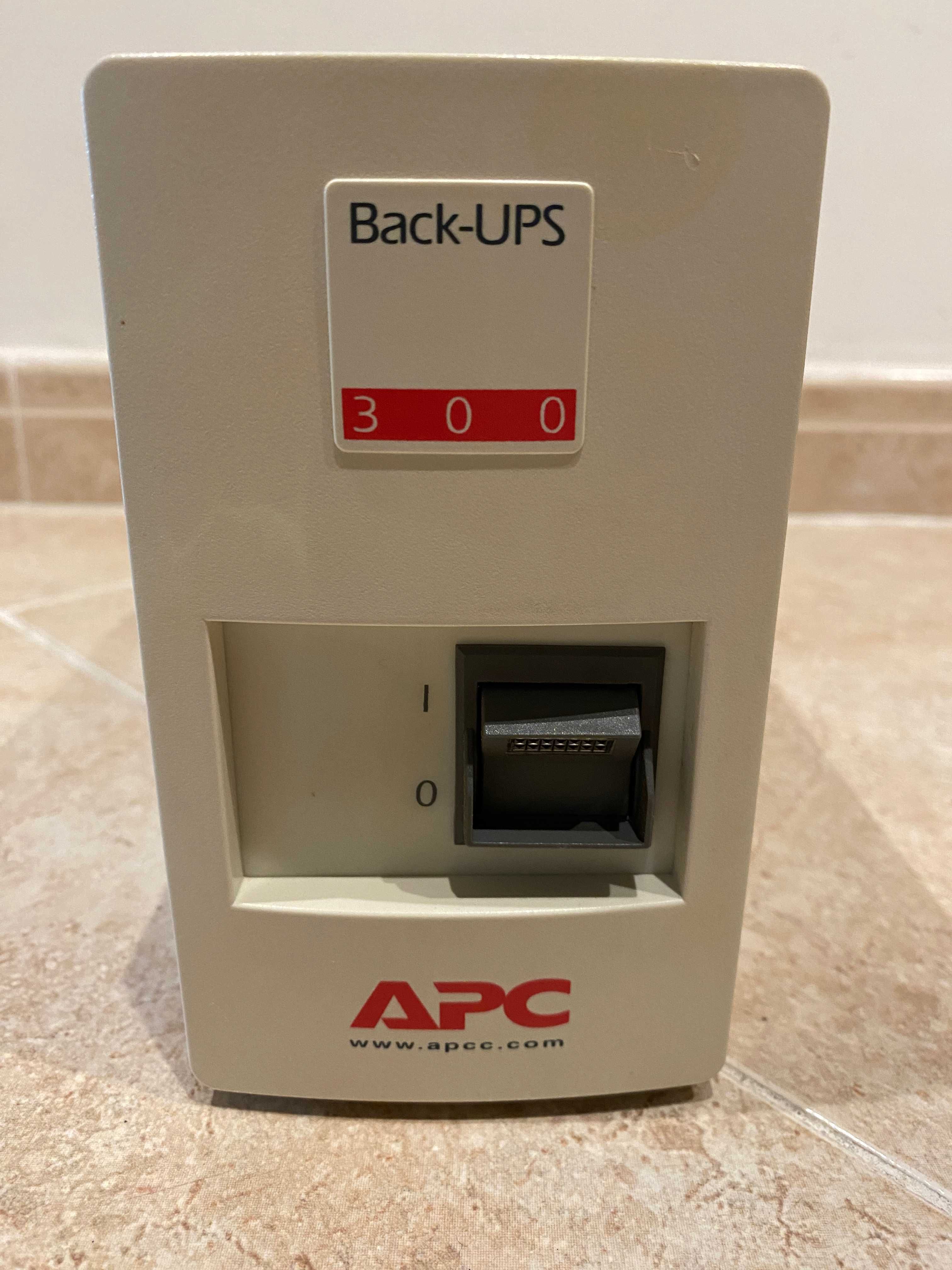 UPS APC Back-UPS 300 - bateria nova