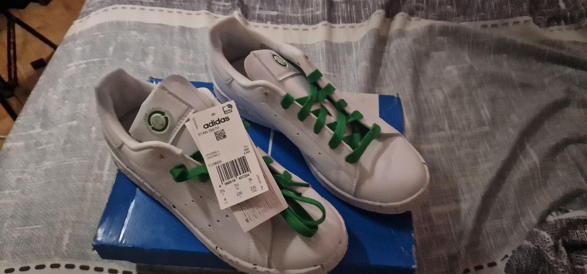 Sapatilhas Adidas stansmith