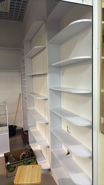 Продам офісні меблі, нові