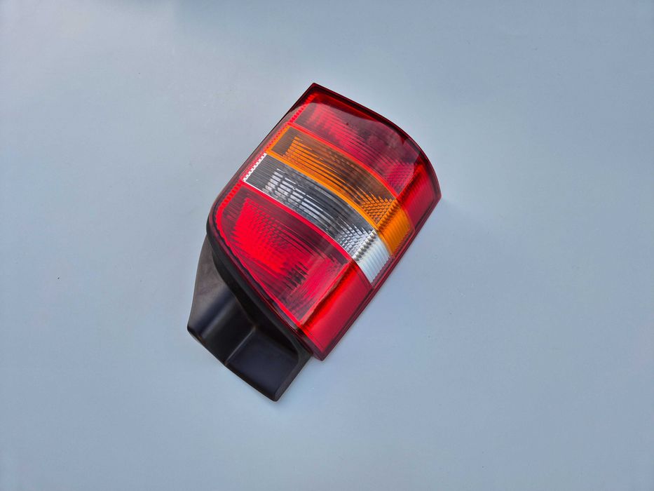 Lewa Tylna Tył Kompletna Lampa VW Transporter T5 Oryginał Europa