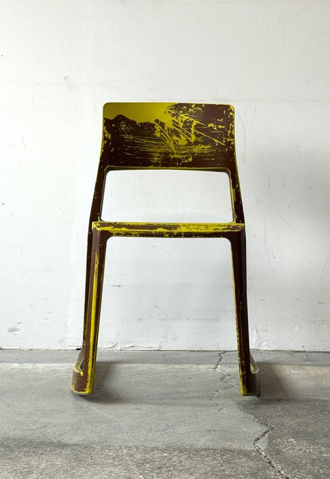 Krzesło Tip Ton, Vitra proj. E.Barber & J. Osgerby, Szwajcaria